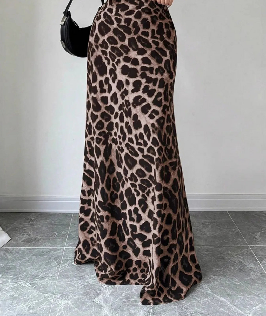 Leopard Print High-Waisted Maxi Skirt
