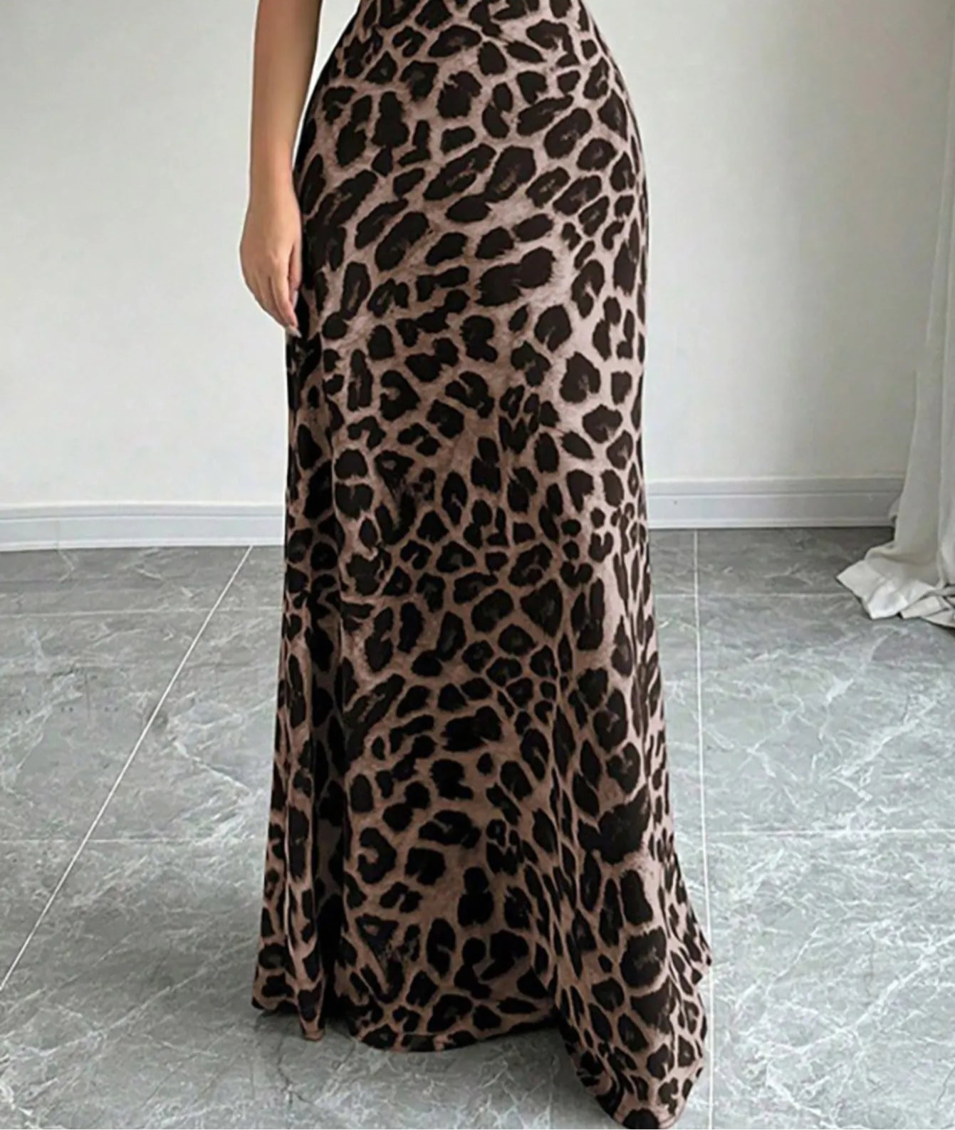 Leopard Print High-Waisted Maxi Skirt