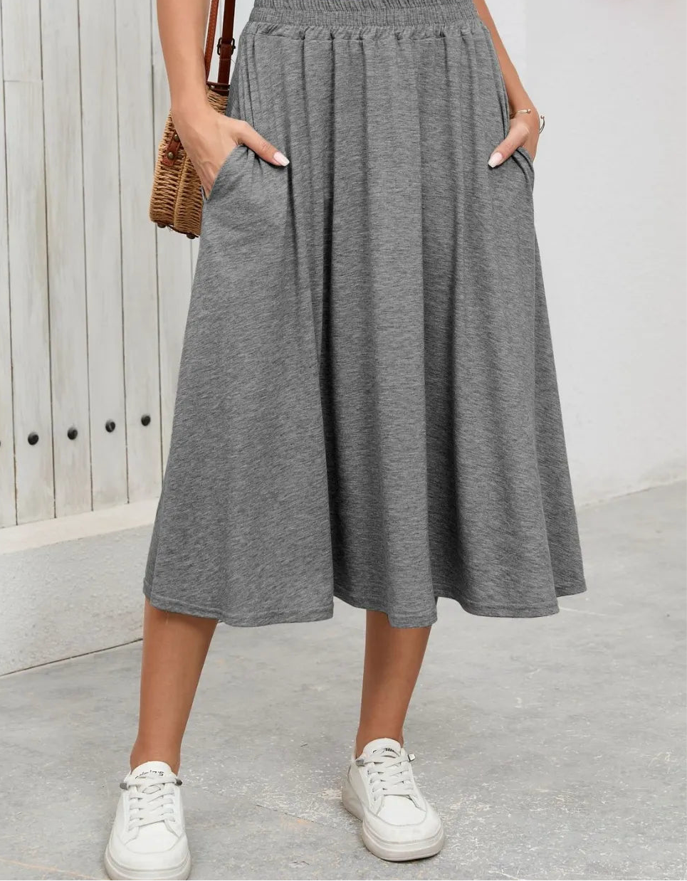 Elastic Waist Skirt With Pockets