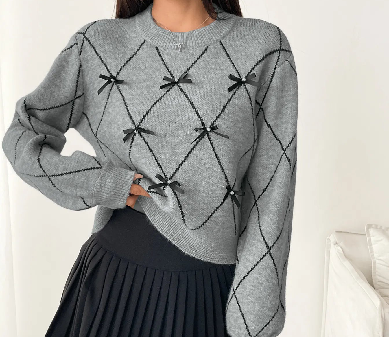 Diamond Pattern Bow Detail Sweater