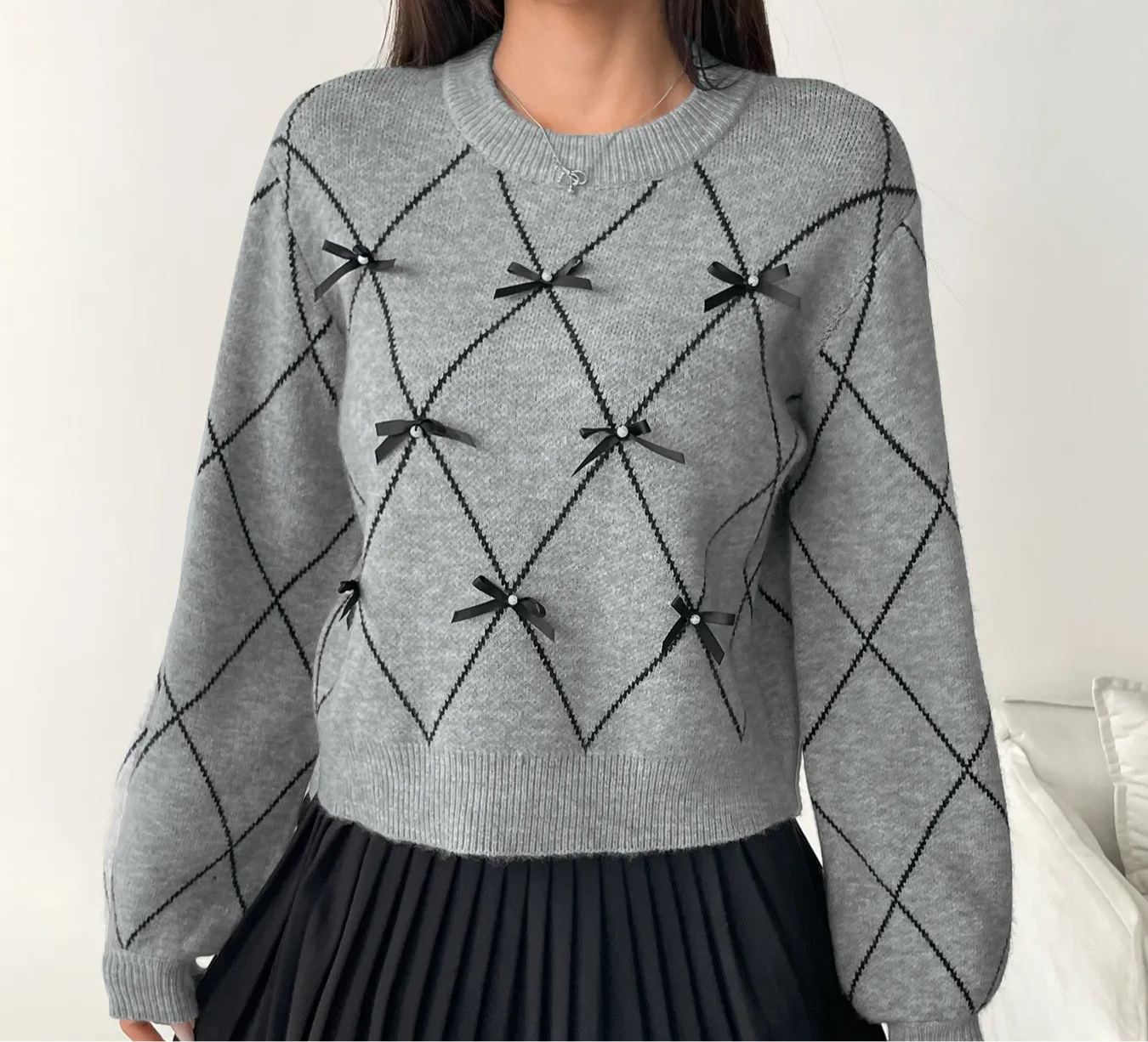 Diamond Pattern Bow Detail Sweater